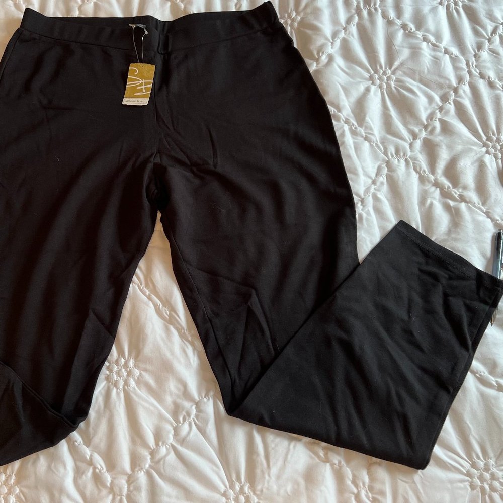 NWT Suzanne Betro Black Leggings - 2X